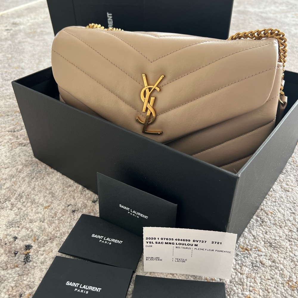YSL LouLou Small bag in new condition